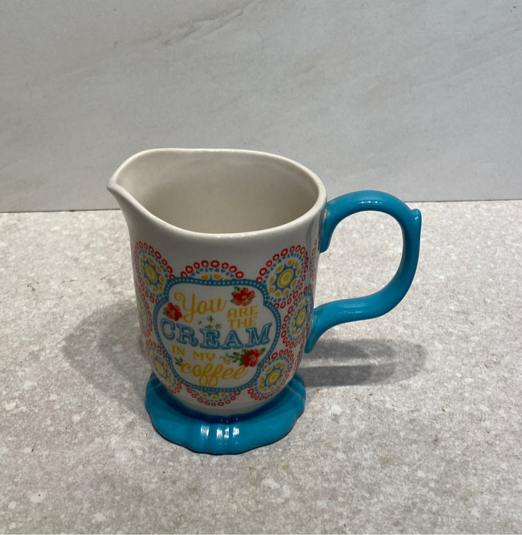 Pioneer Woman Creamer