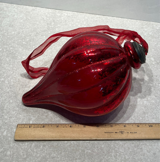 Red Ornament