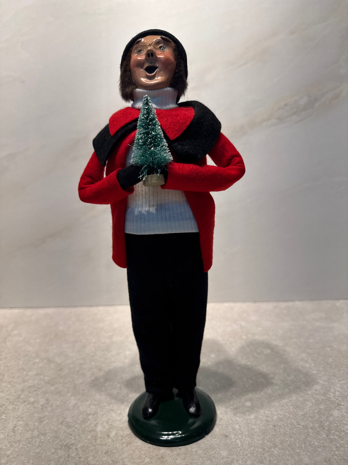 Byers Choice Caroler