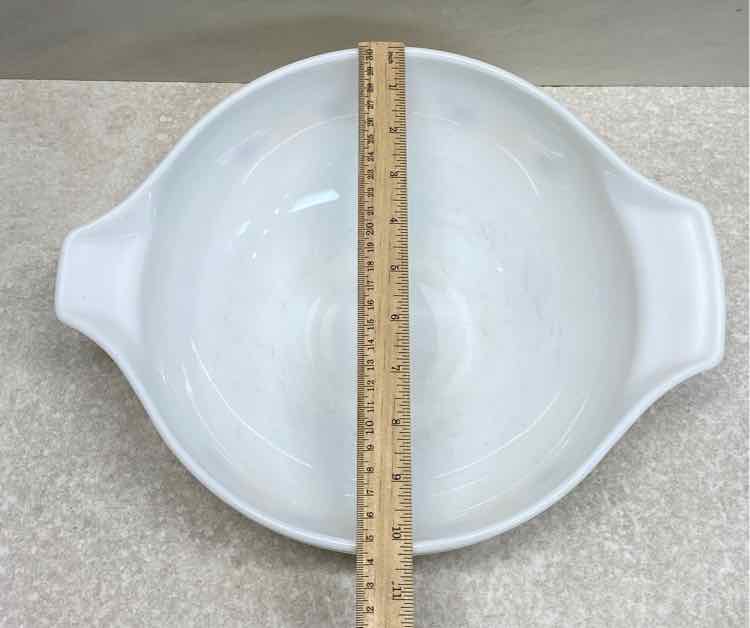 Pyrex Bowl - as is
