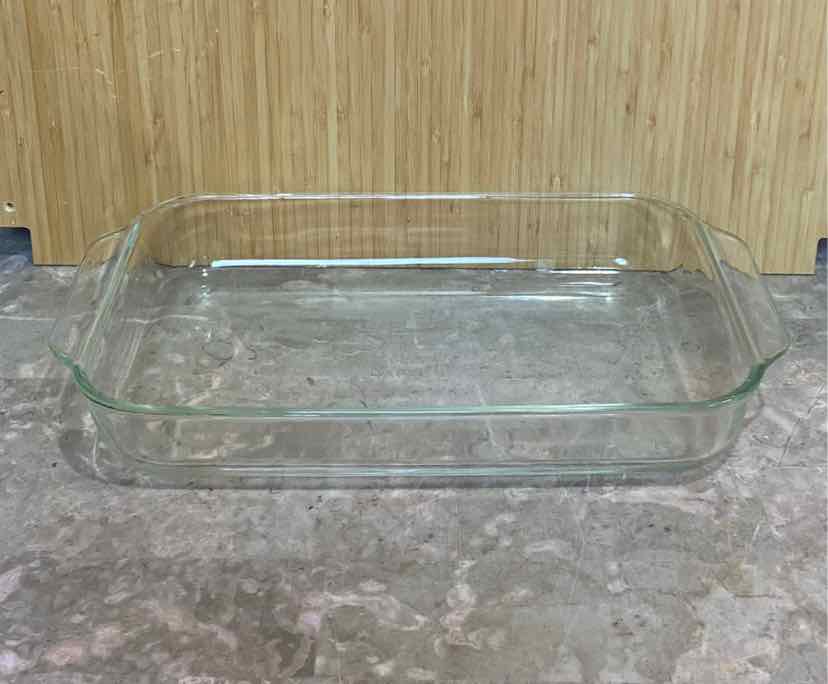 Pyrex Baking Dish