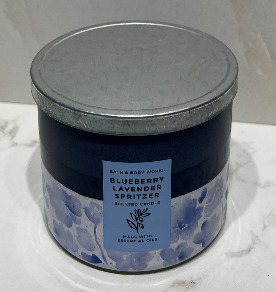 White Barn Candle