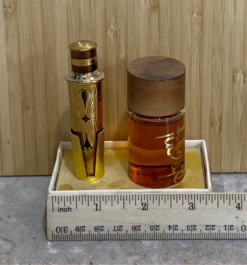 Faberge Woodhue Spray Cologne
