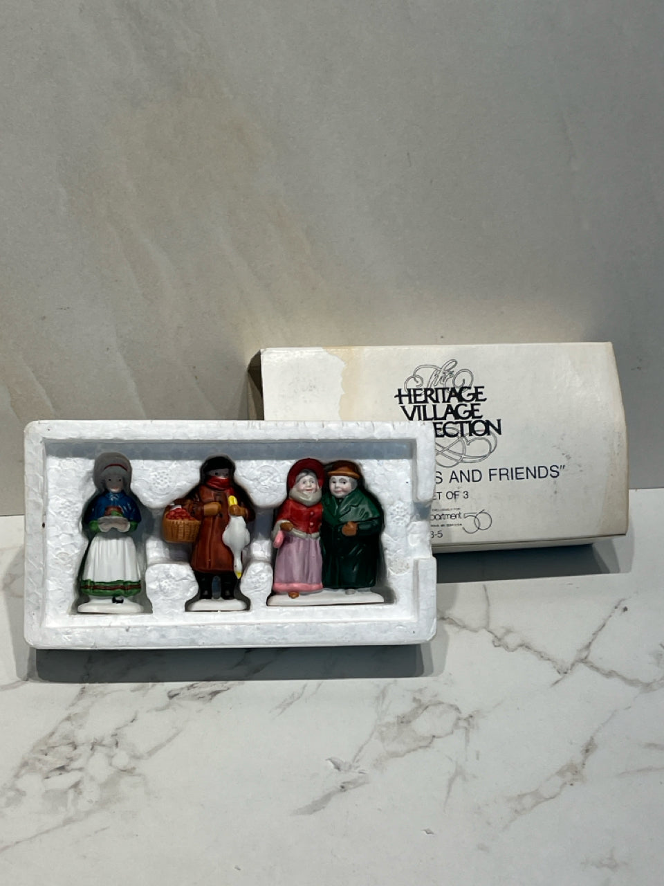Dept. 56 Fezziwegs & Friends