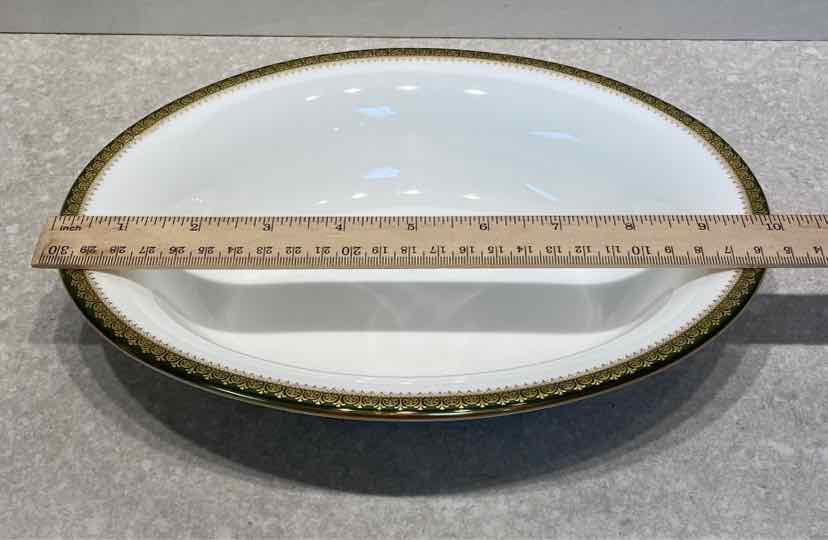Wedgwood Chester Serving Bowl