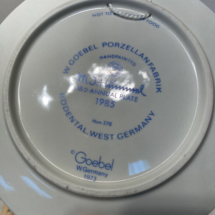 Hummel Plate