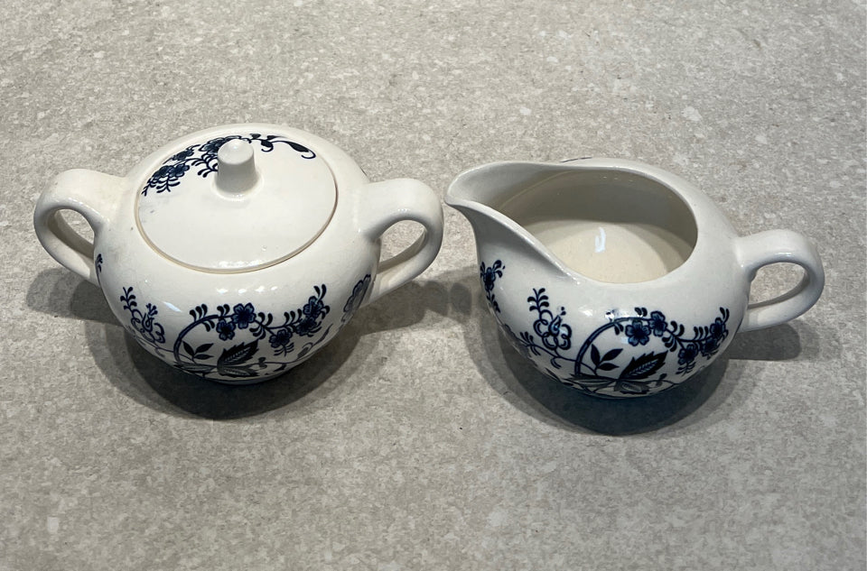 Sugar and Creamer