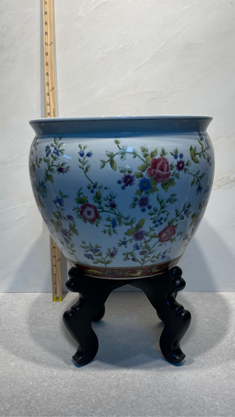 Planter on Stand