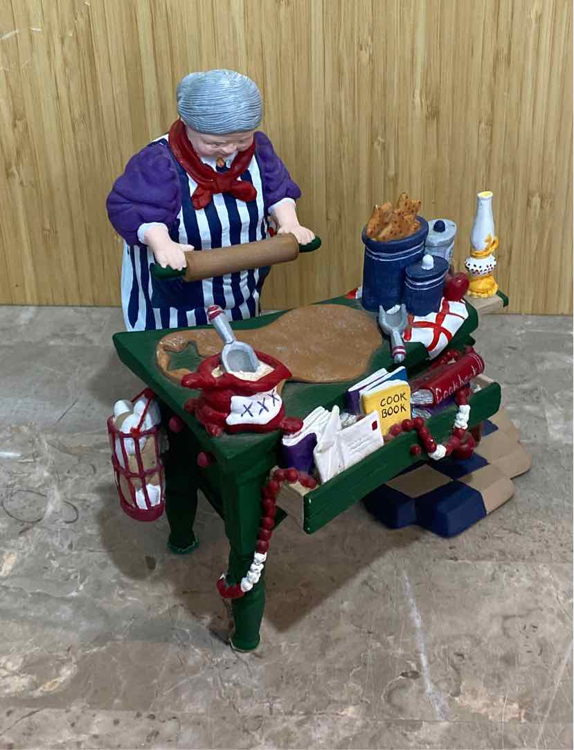 Dept. 56 Grandma and Kitchen Table