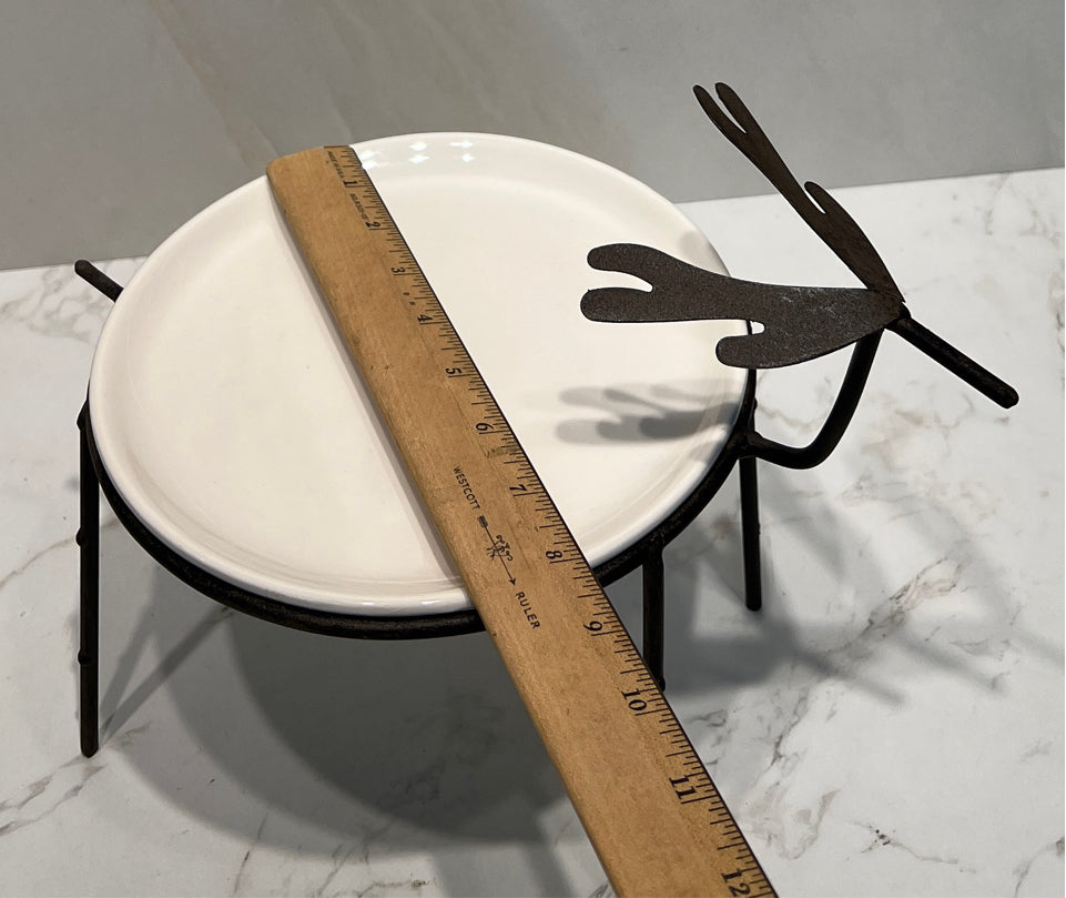 Deer Stand with Plate
