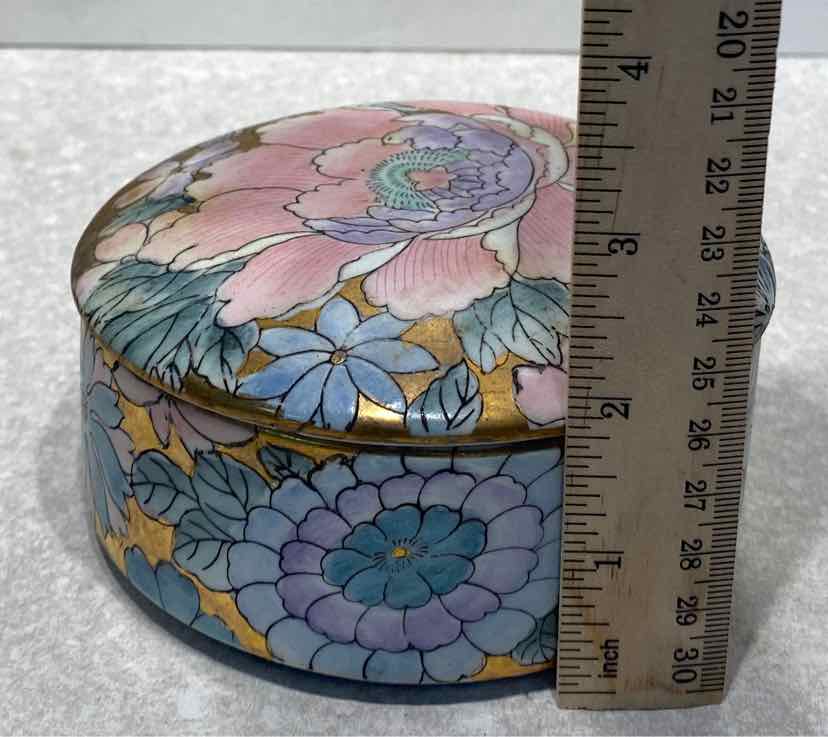 Covered Trinket Box