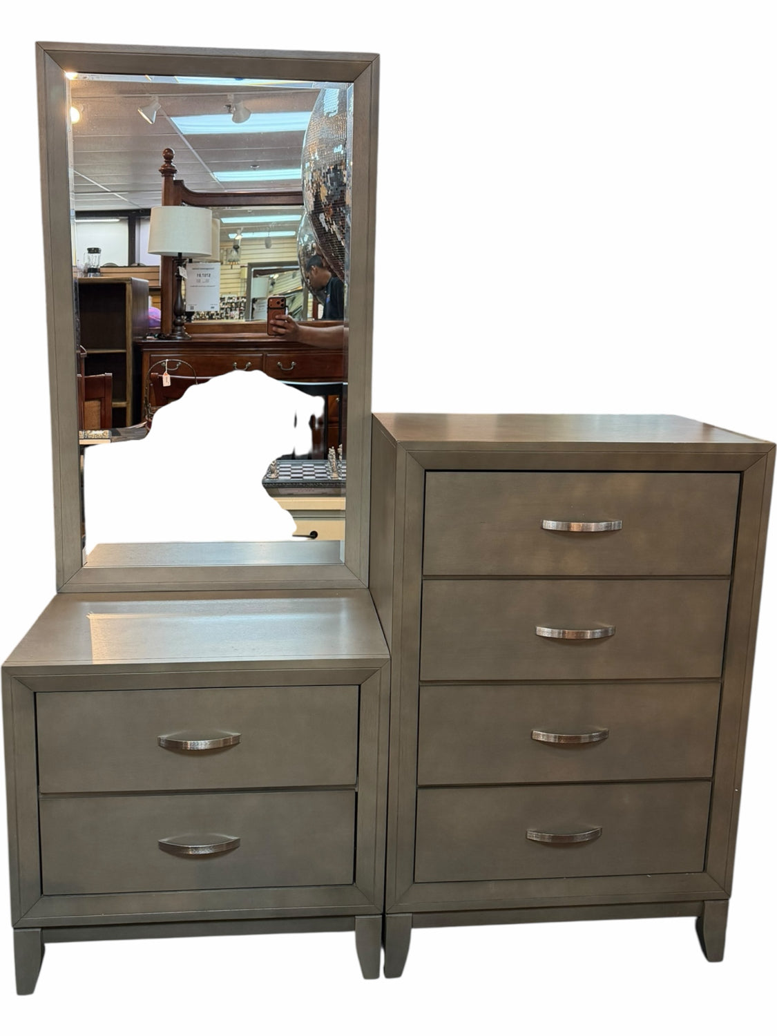 Dresser