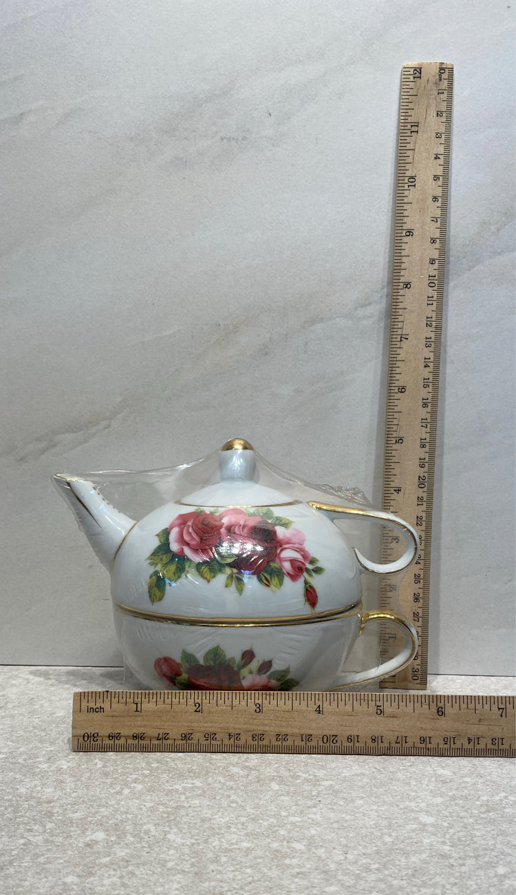 Teapot