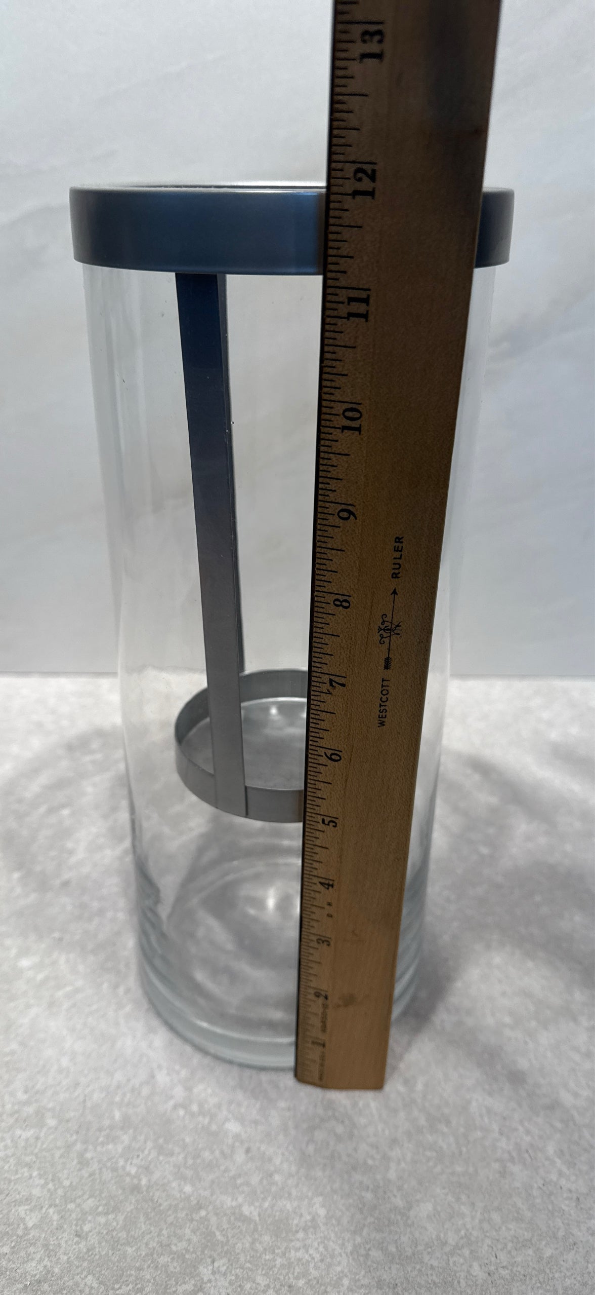 Candleholder