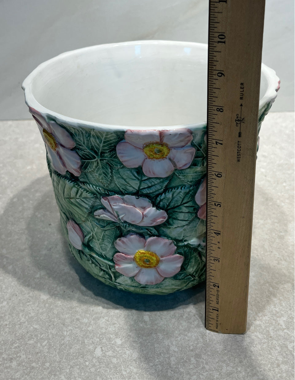 Italy Planter Crazing