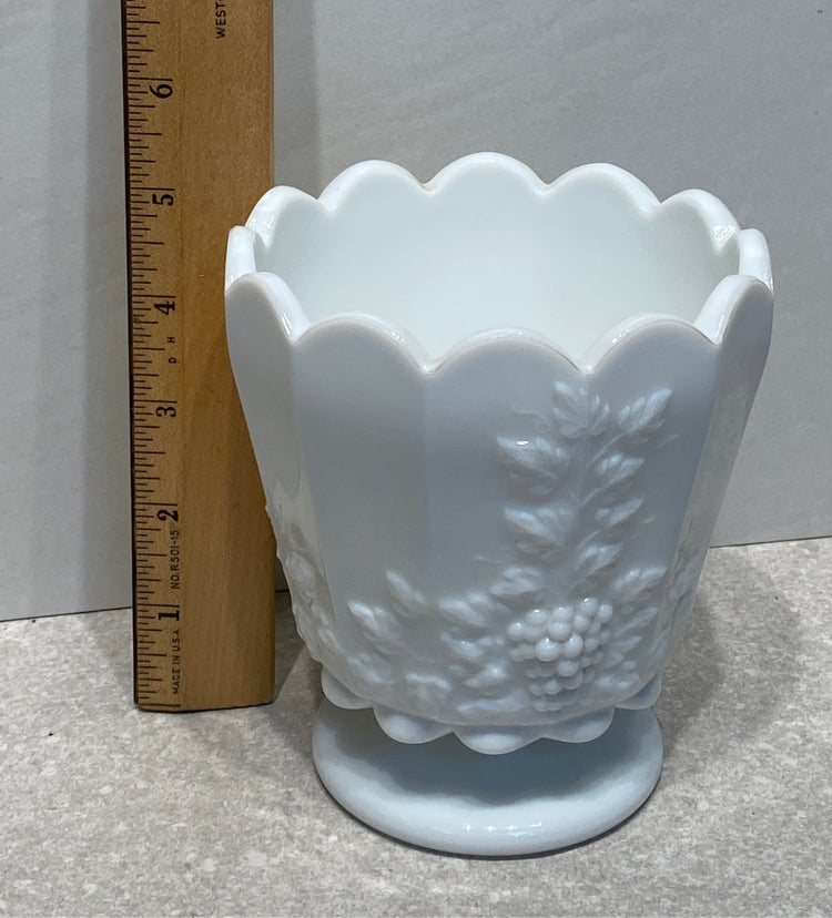 Westmoreland Vase