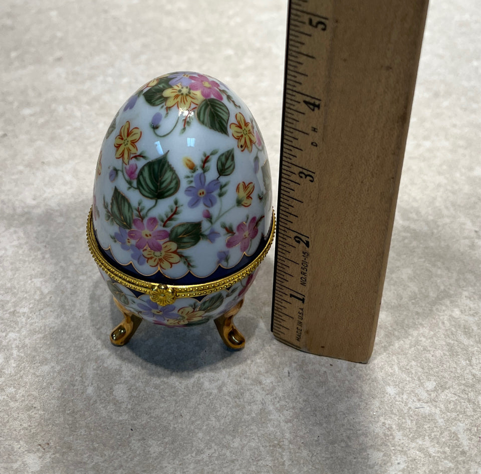 Egg Trinket