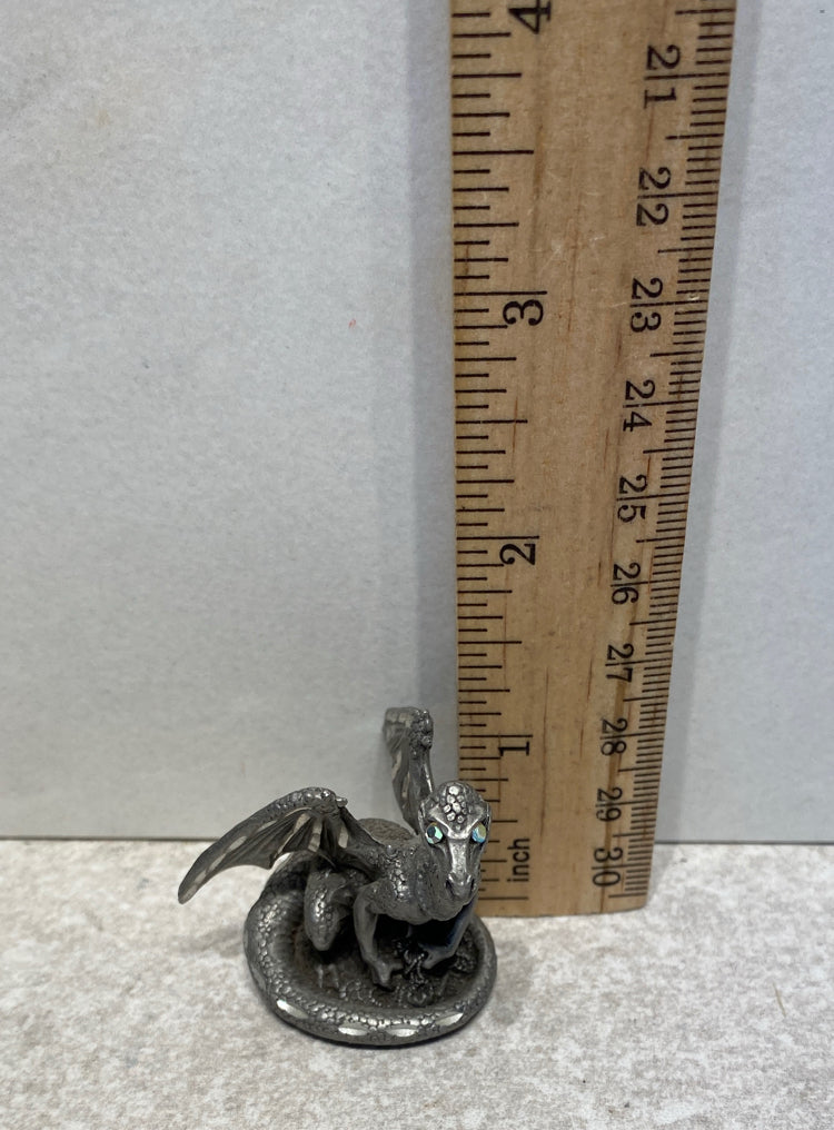 Pewter Figurie