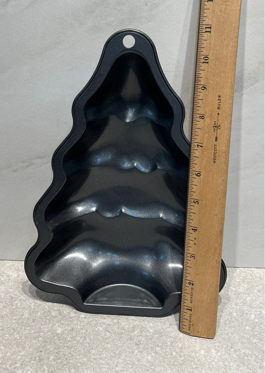 Christmas Tree Baking Pan