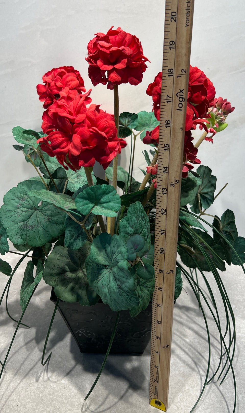 Artificial Decor