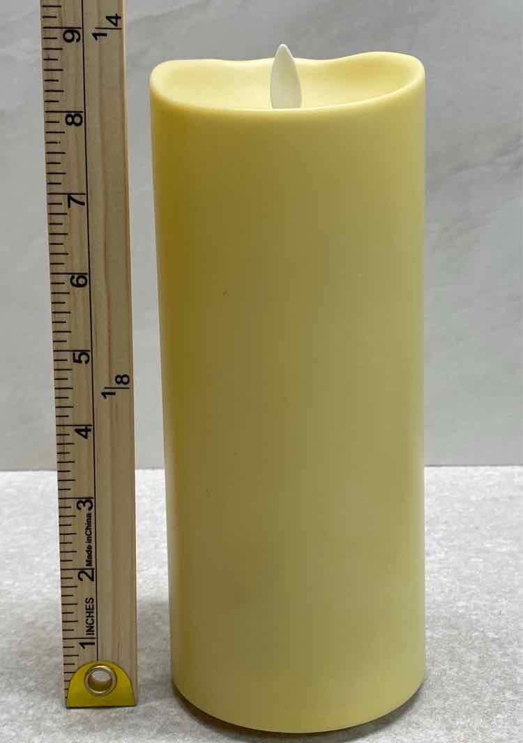 Luminara Candle