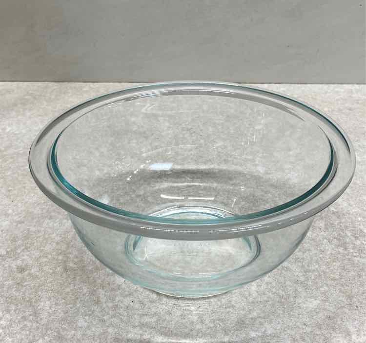 Pyrex Bowl