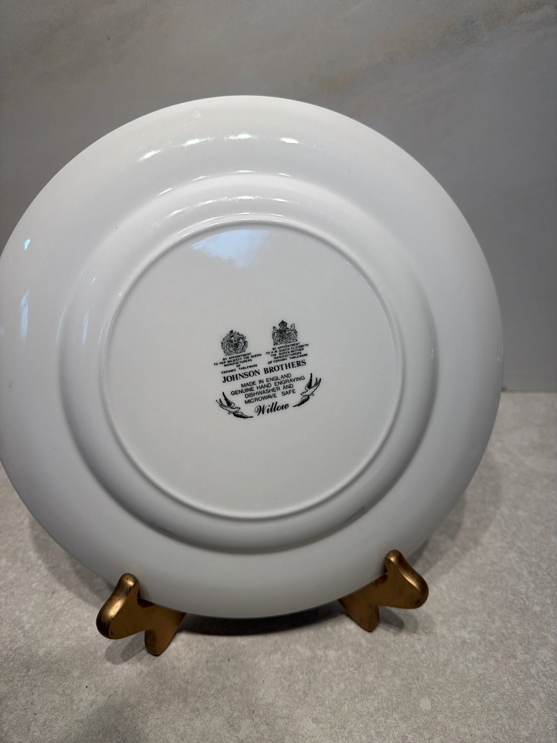 Johnson Bros. Blue Willow 10" Plate