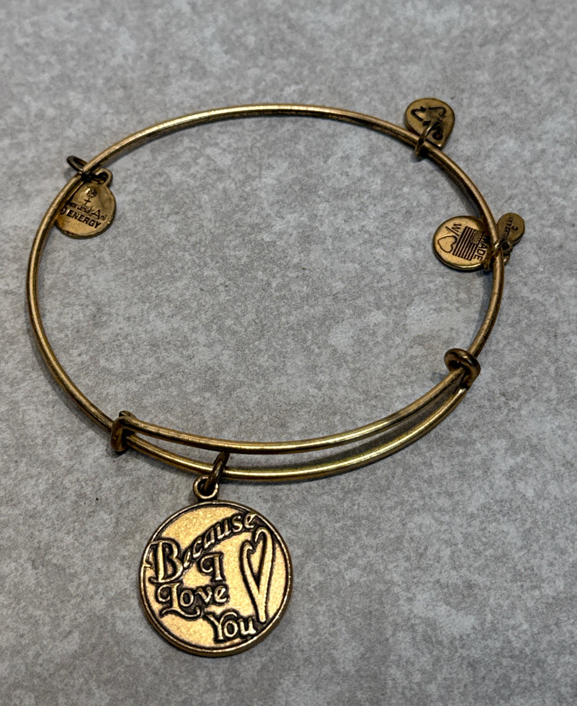 Bracelet
