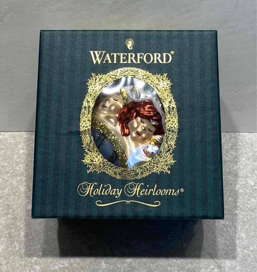 Waterford All Snugg In There Beds