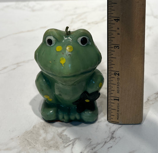 Frog Candle