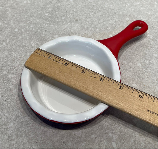 Handled Dish