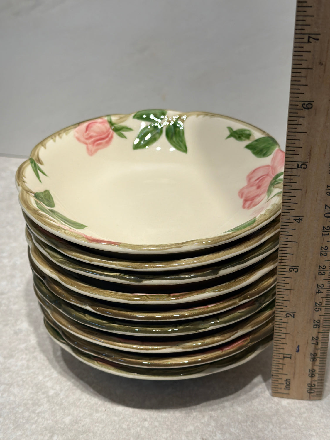 Set of 8 Franciscan Bowls