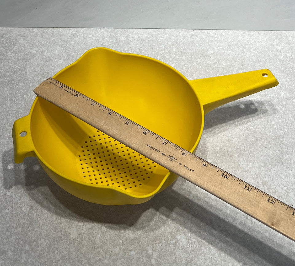 Tupperware Strainer