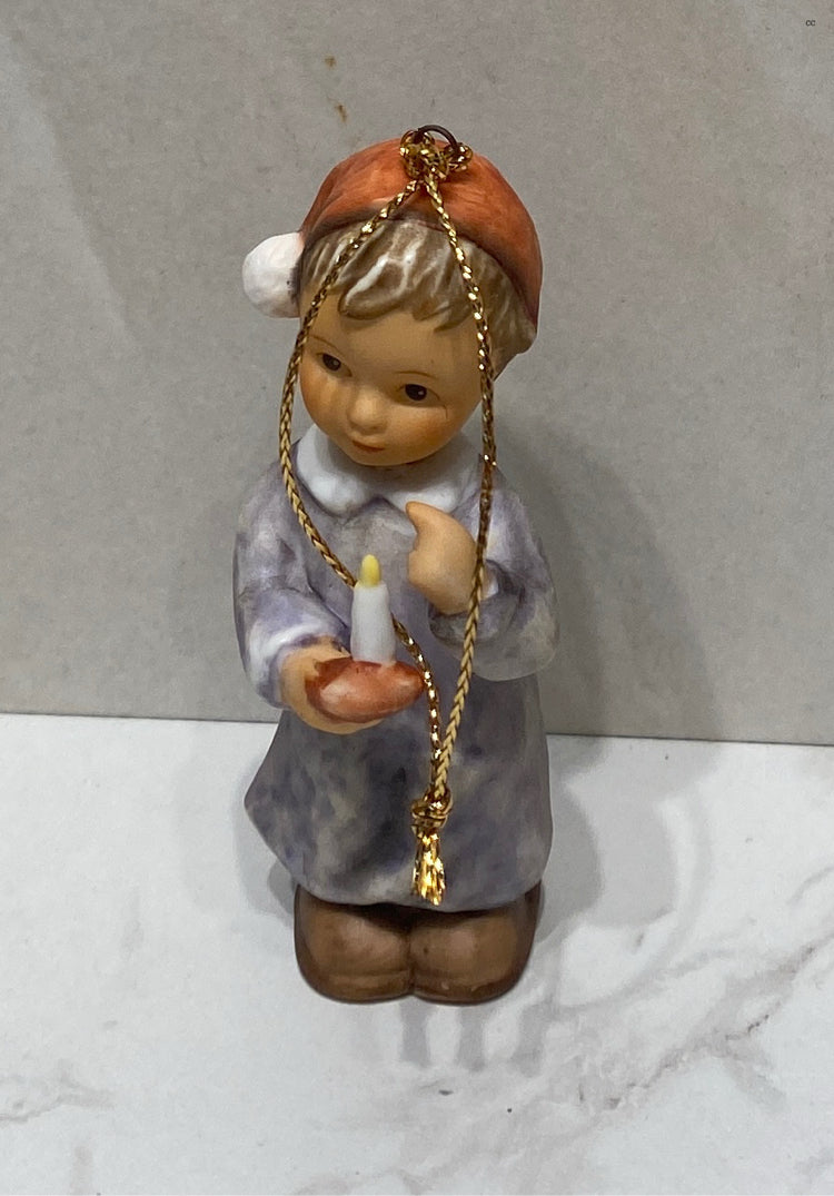 Hummel Ornamnet