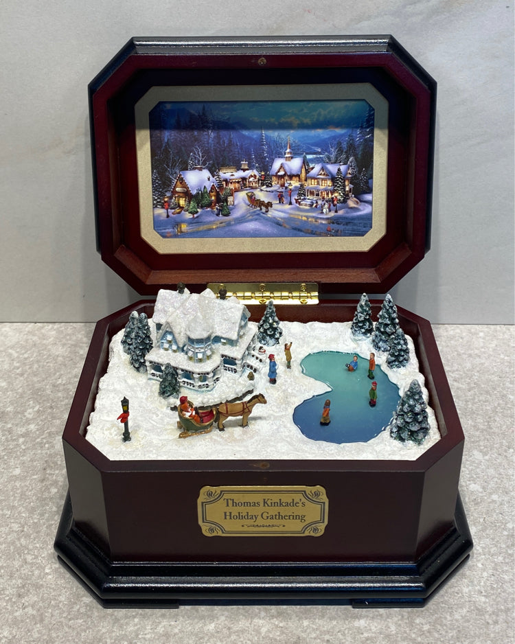 Kinkade Christmas Music Box