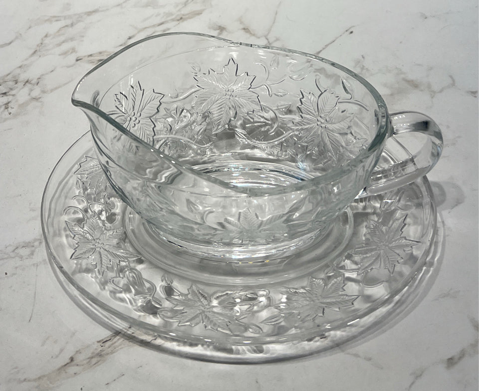 Princess House Gravy with Underplate