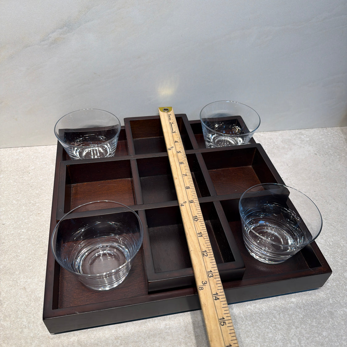 Tray with 4 Glasses