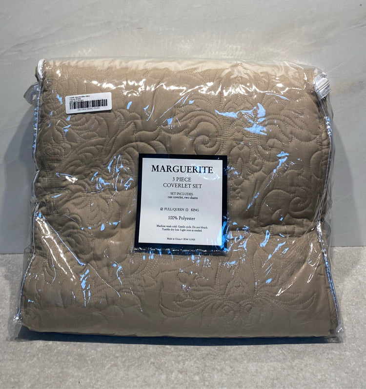 New 3 Piece Coverlet Set