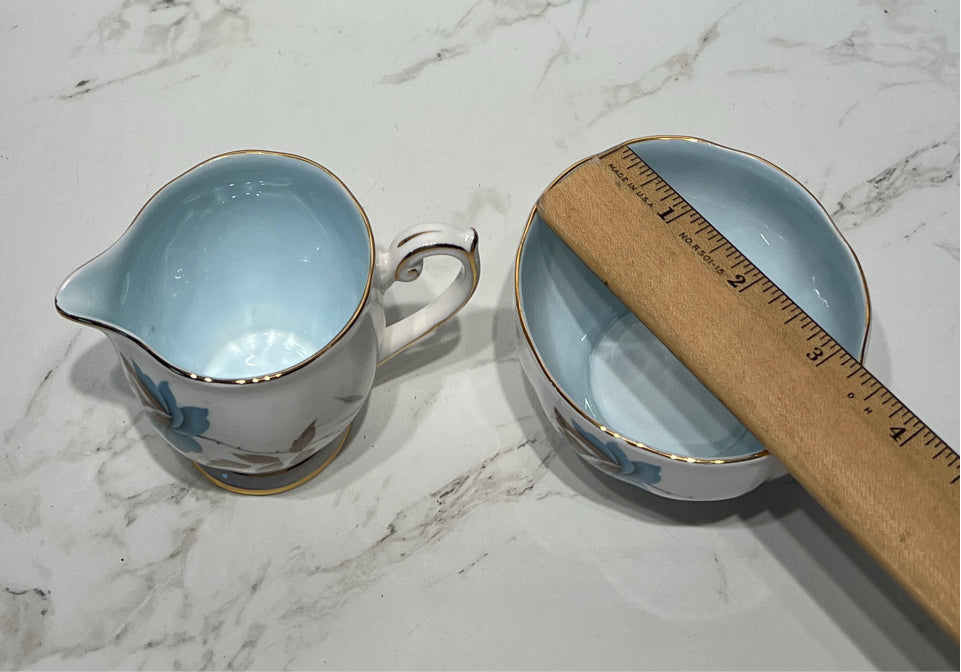 England Sugar and Creamer