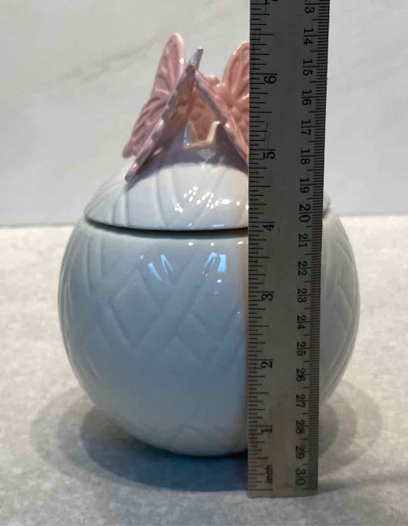 Slatkin Sweet Pea Candle