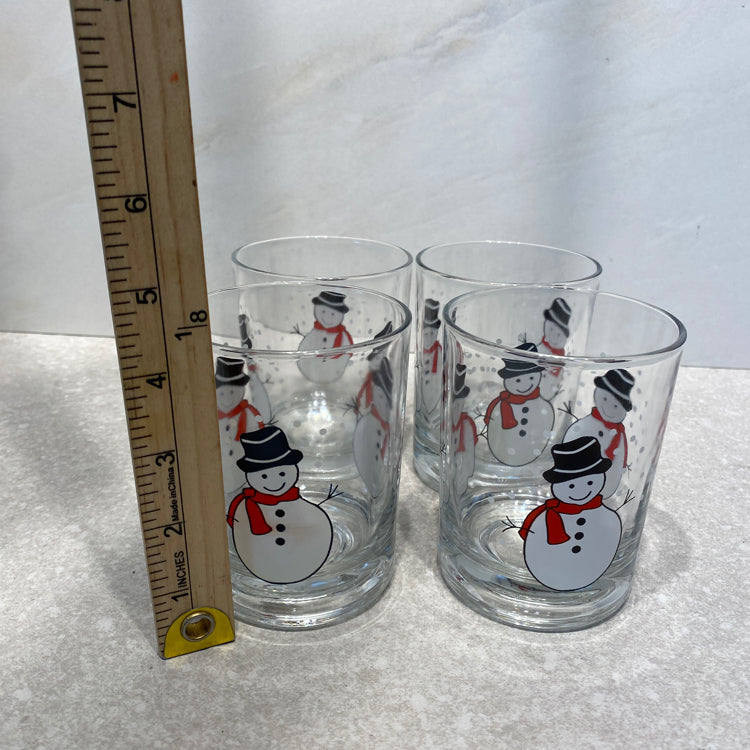 Set of 4 Glasses