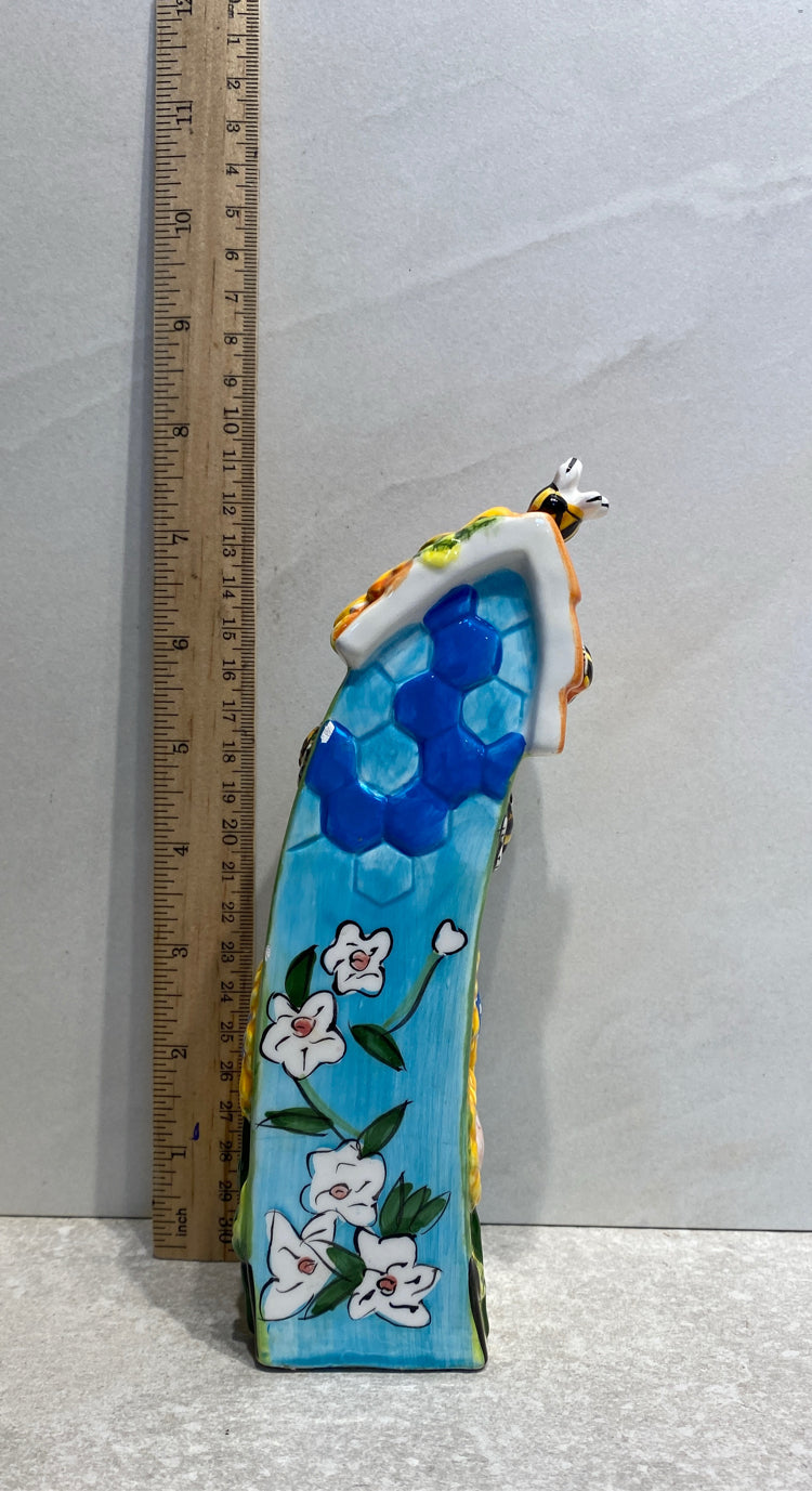 Bee Vase