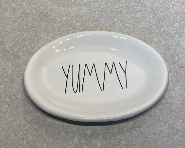 Rae Dunn Yummy Plate