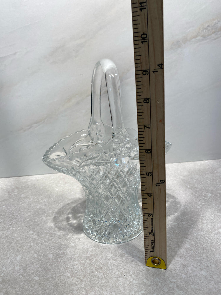 Handled Basket Glass