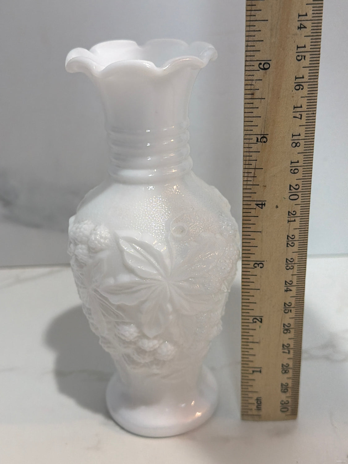 Milkglass Vase