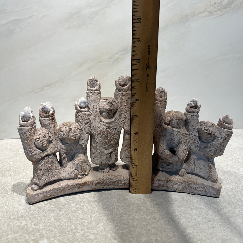 Austin Sculpture Menotah Candle