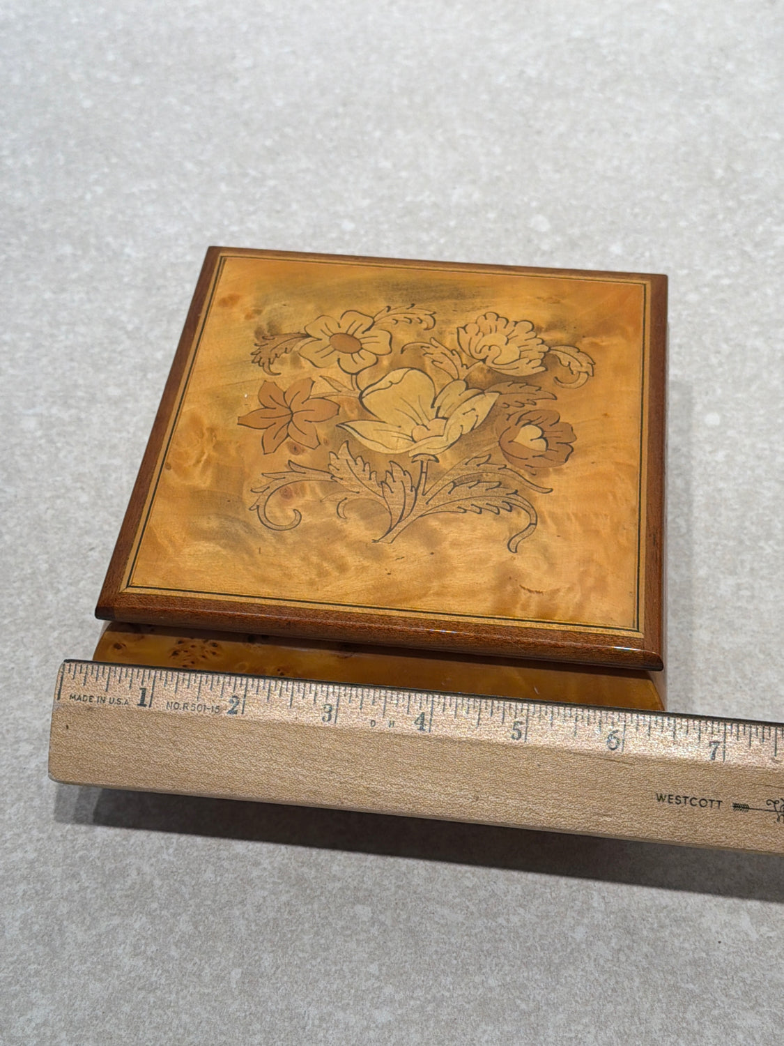 Reuge Music Box