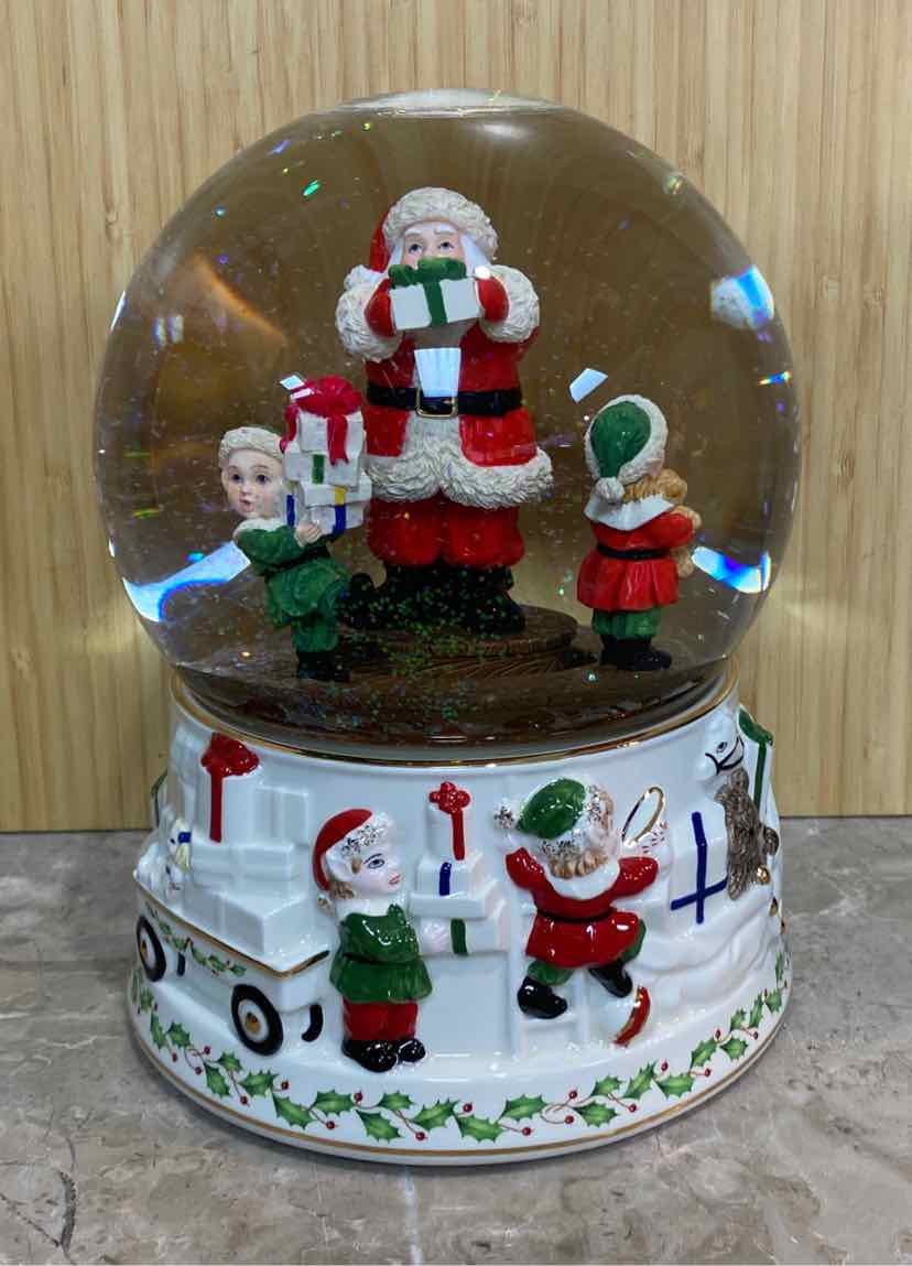 Lenox Snow Globe