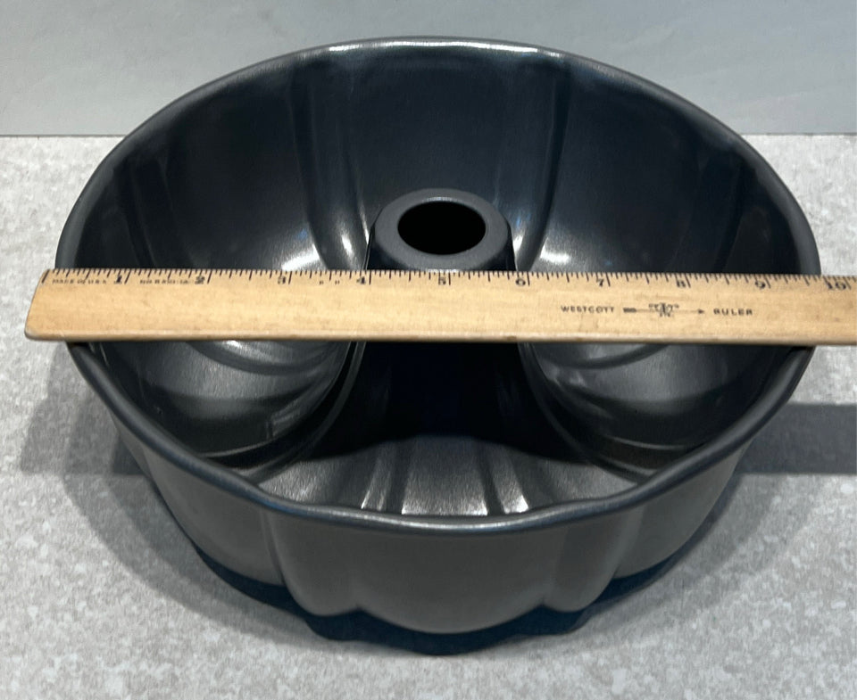 Bundt Pan