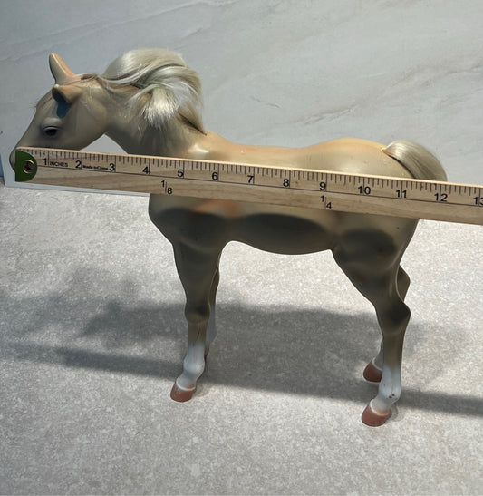 Play Horse